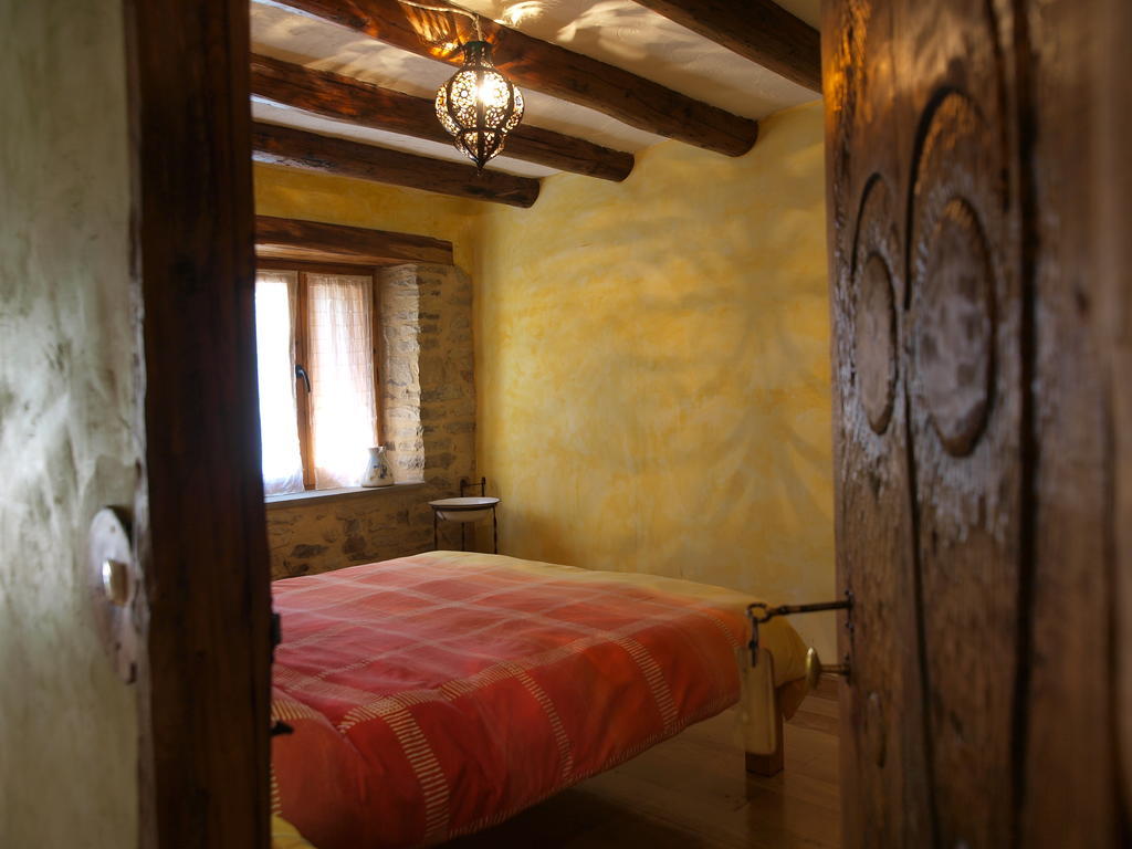 Maison d'hôtes O'Porron à Sabiñánigo Chambre photo